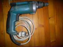 Шуруповерт Makita 6827 винтоверт сетевой