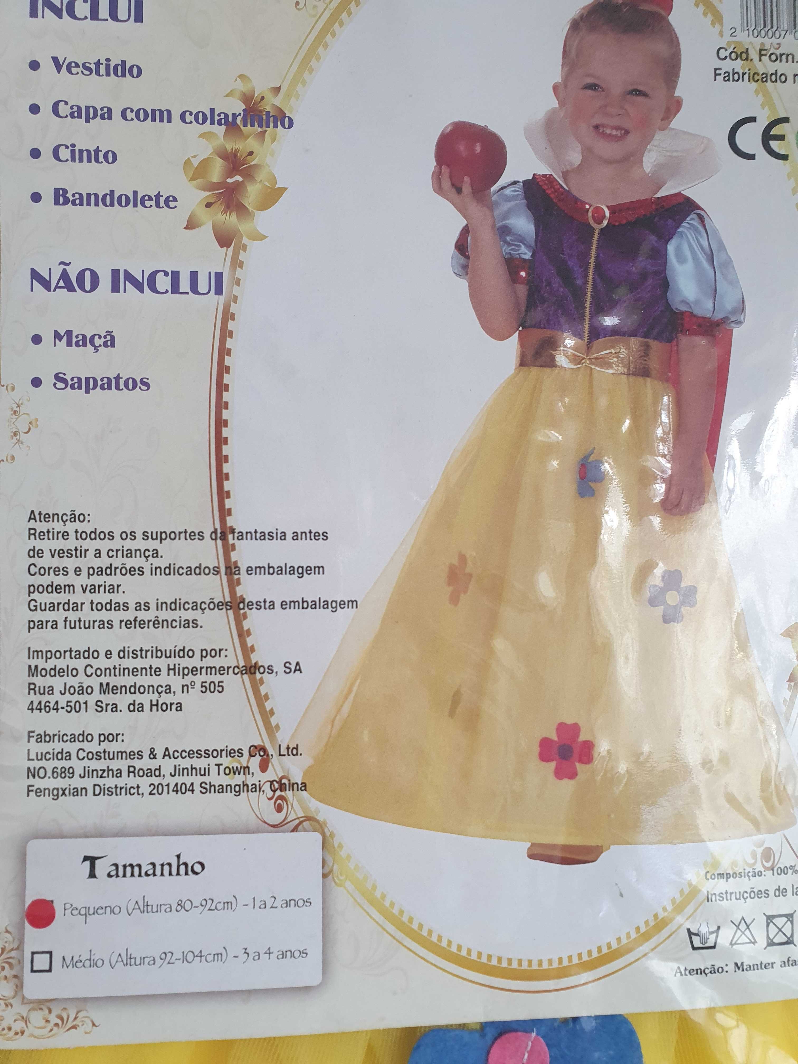 Dois Fatos de carnaval Branca de Neve