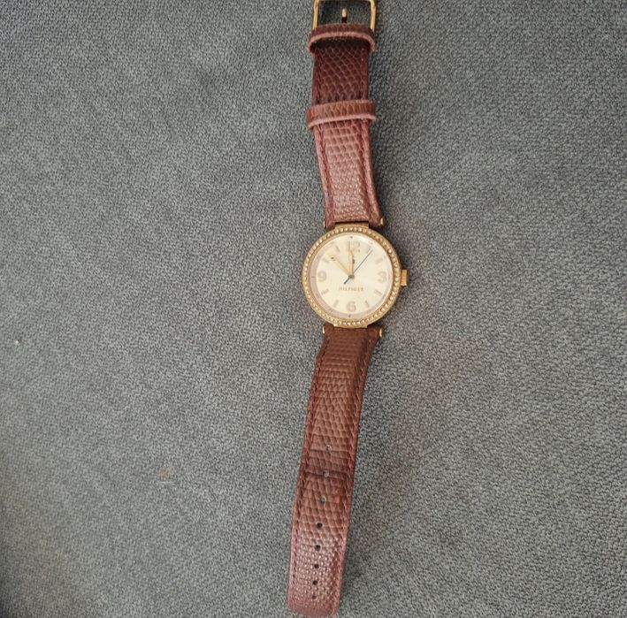 Używany zegarek Damski Tommy Hilfiger