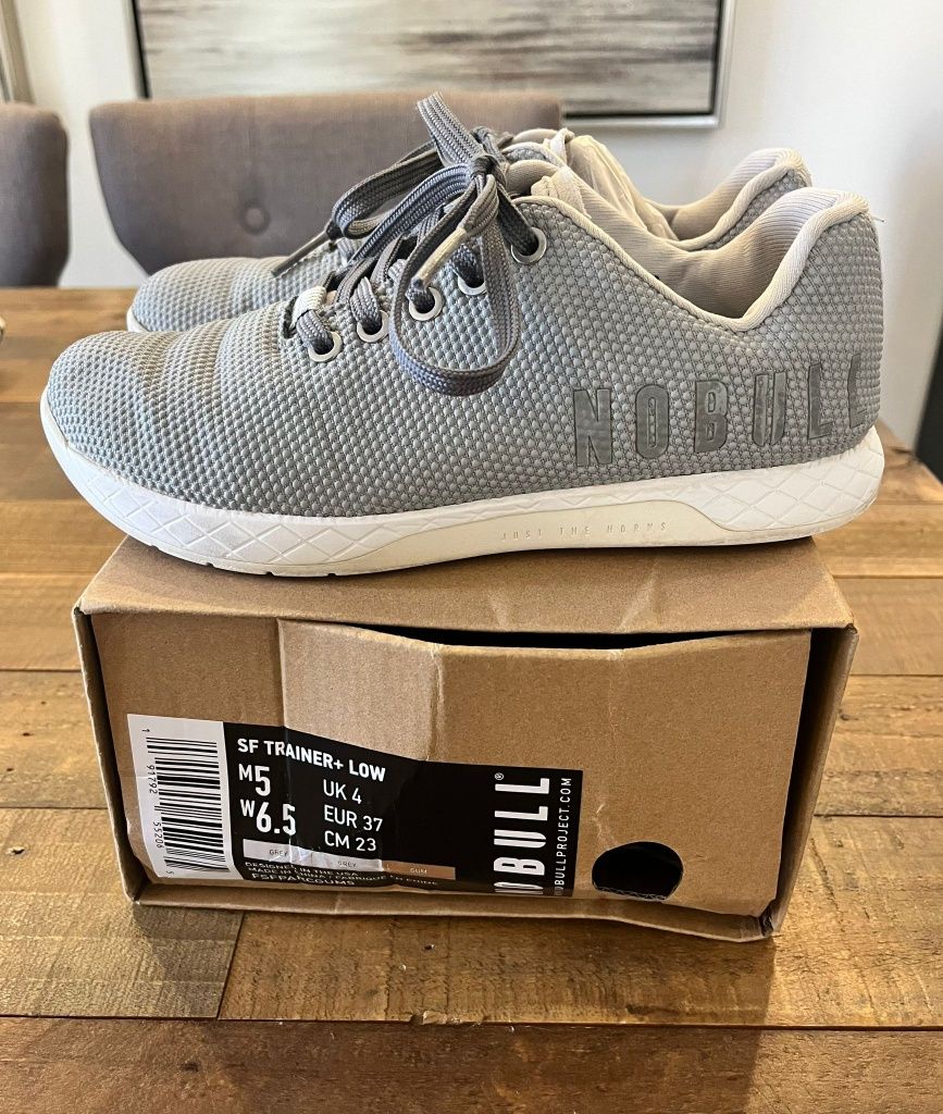 Sapatilhas de crossfit marca Nobull para mulher