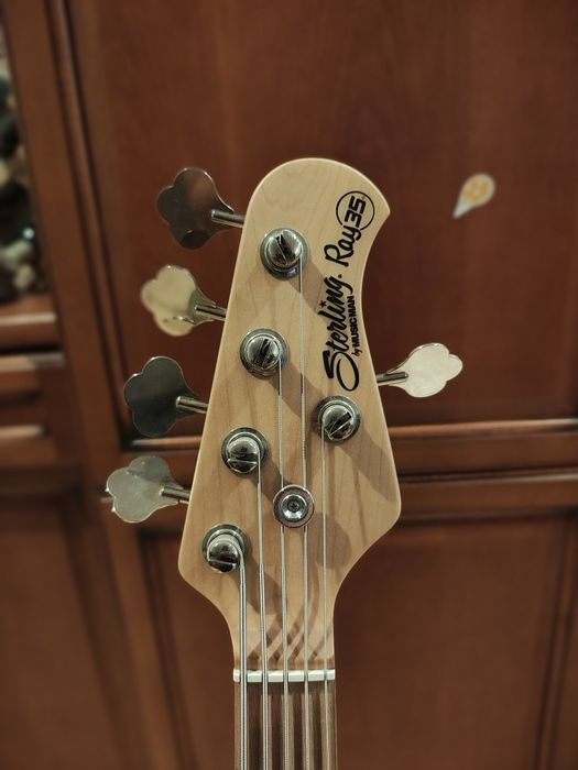 Sterling by Music Man Stingray Ray35