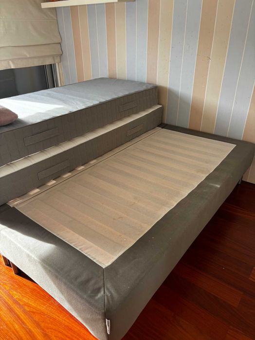 Conjunto 2 sommier e colchões de solteiro