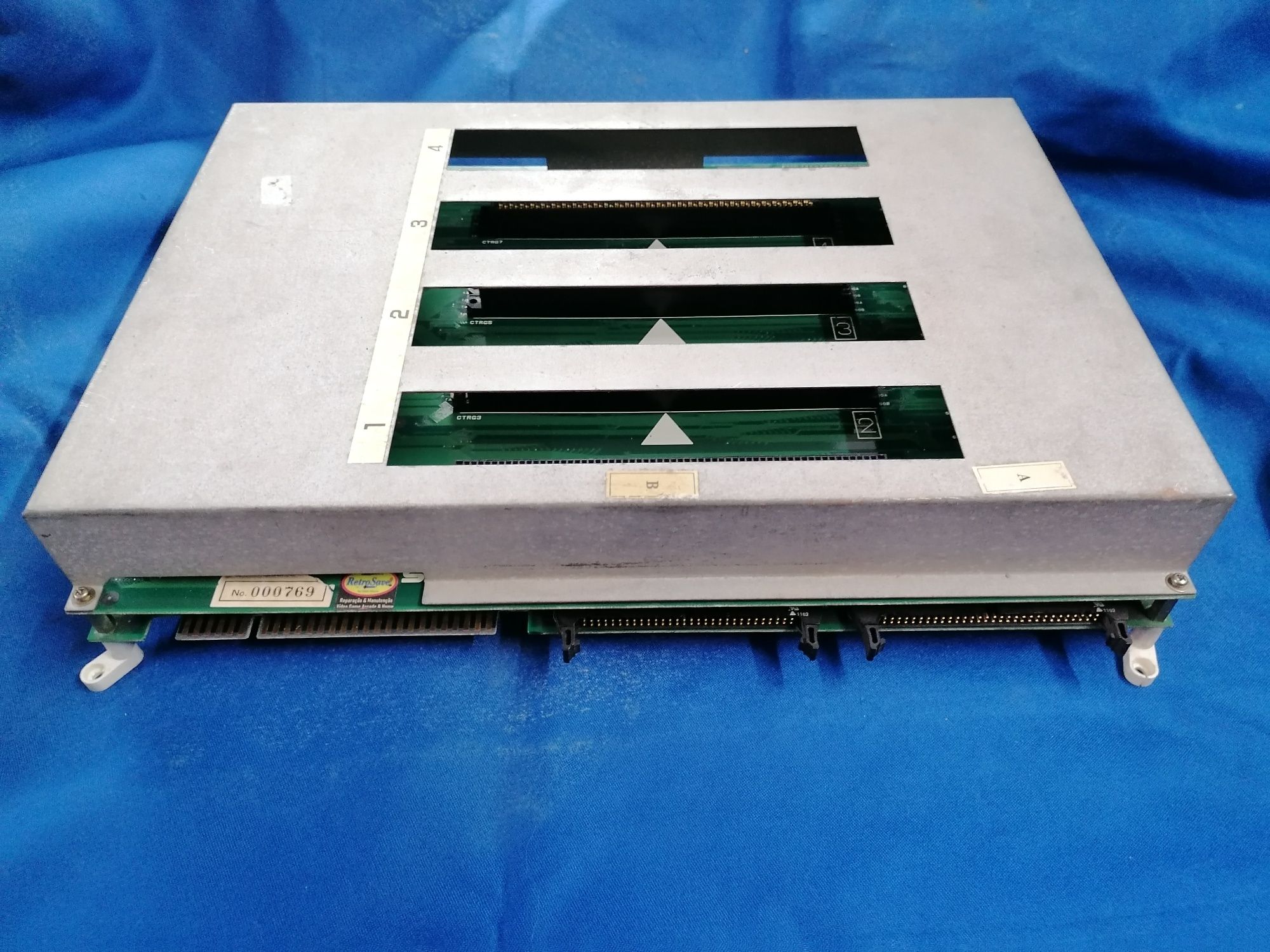 Base NeoGeo 4 Slots
