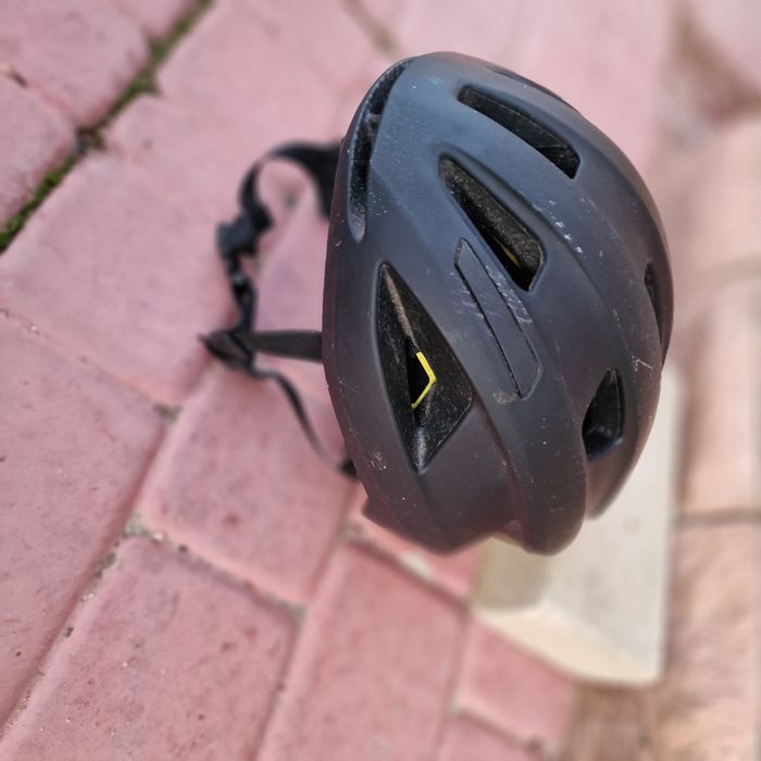 Шлем велосипедний (легкий)