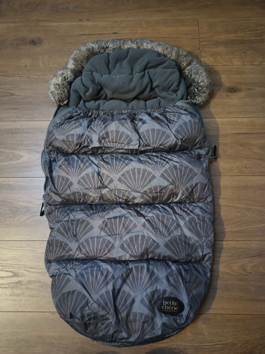 Śpiworek do spacerówki