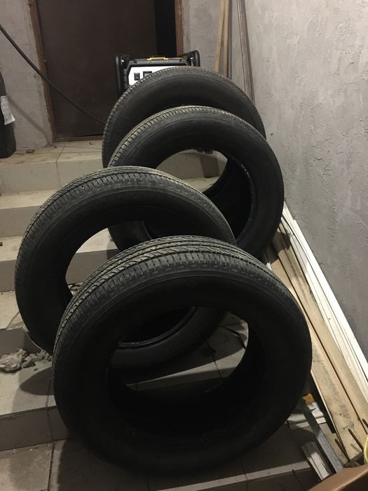 Комлект літніх шин Yokohama Geolandar SUV 235/65 R18