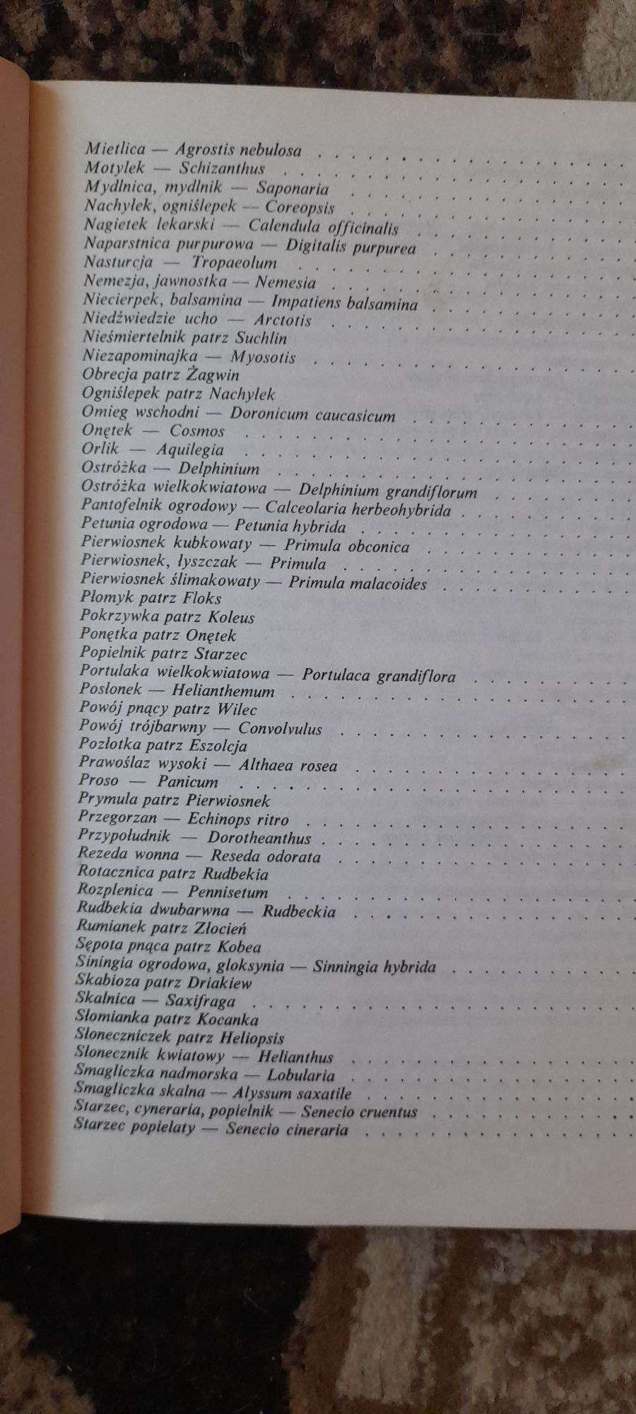 Katalog roślin ozdobnych rozmnażanych z nasion - I.Chwedoruk 1985