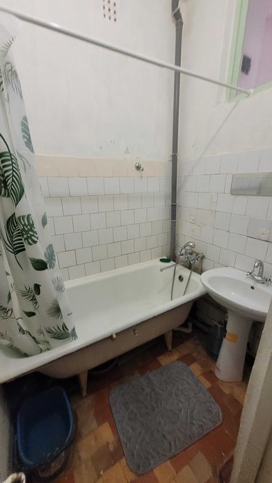 Сдам 2 к. квартиру. Дружковка. Центр