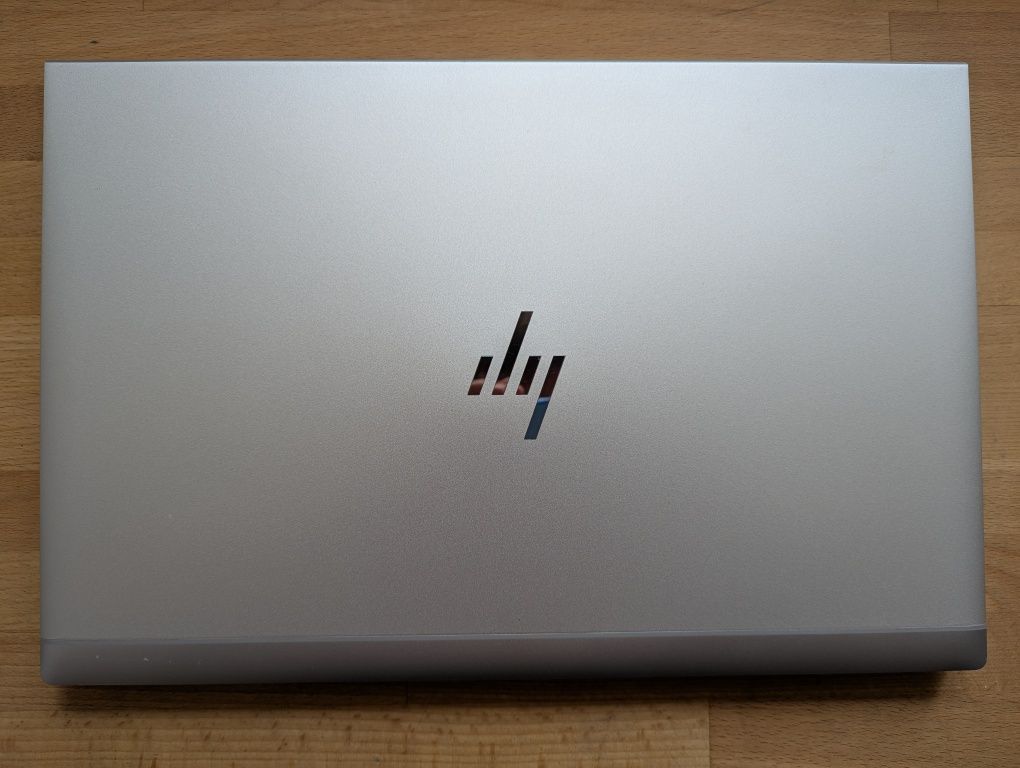 HP Elitebook 840 G7 Ryzen 7 4750u 8 ядер 16 потоков 16/256gb