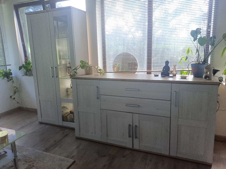 Komplet  Nowa witryna plus komoda