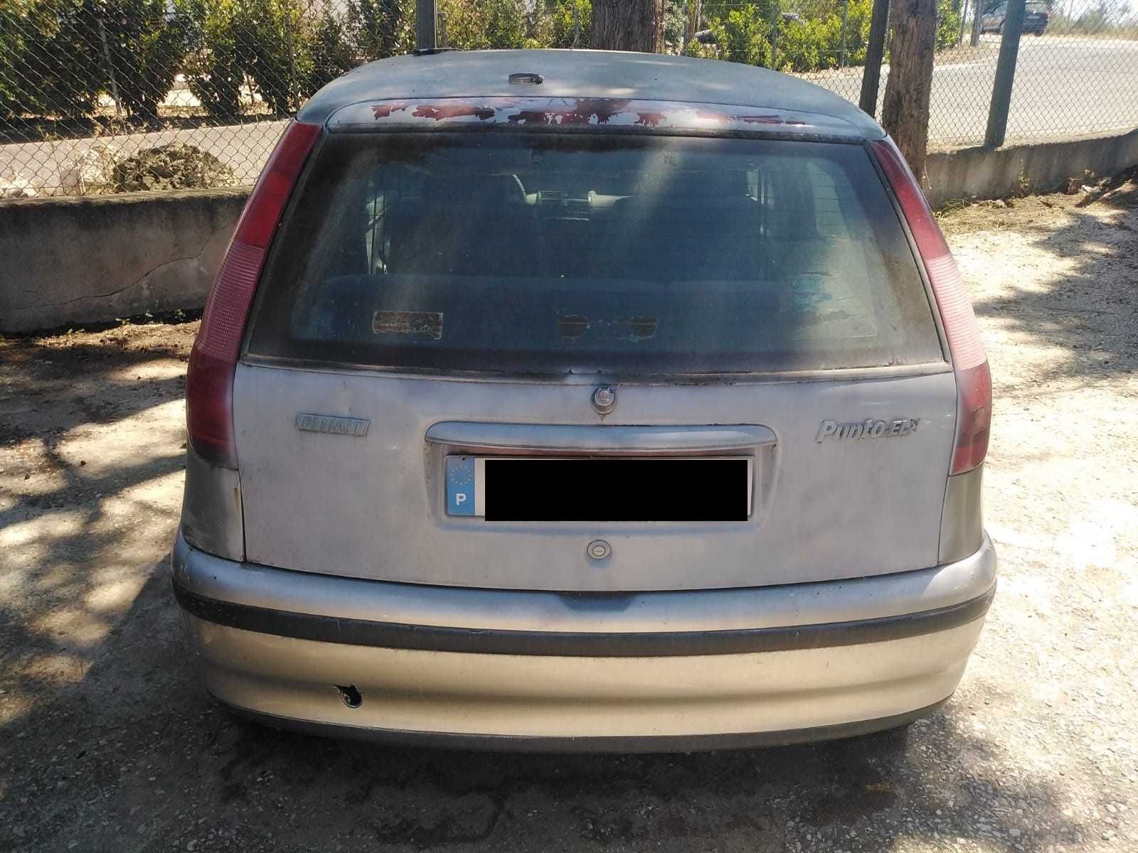 Para Peças Fiat Punto 75 1.2 de 1994 com 73 CV com boa mecânica