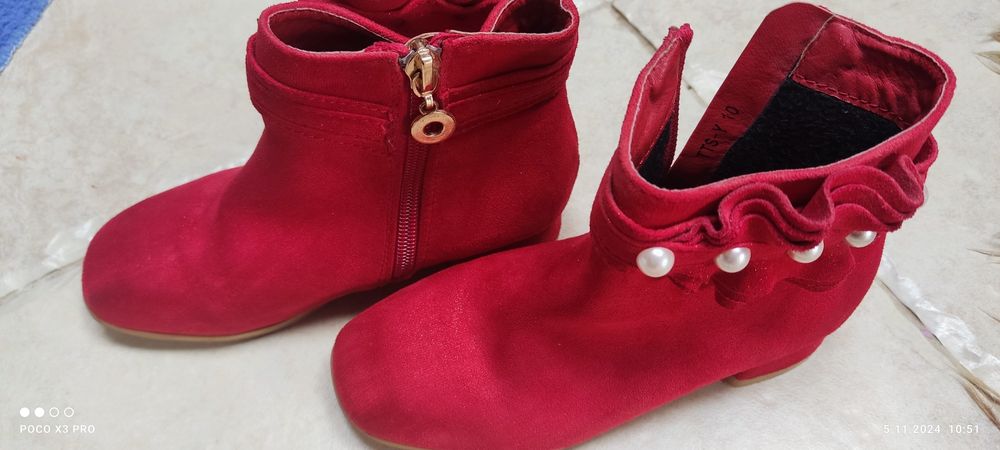 Trzewiki czerwone  dla dziewczynki r.28