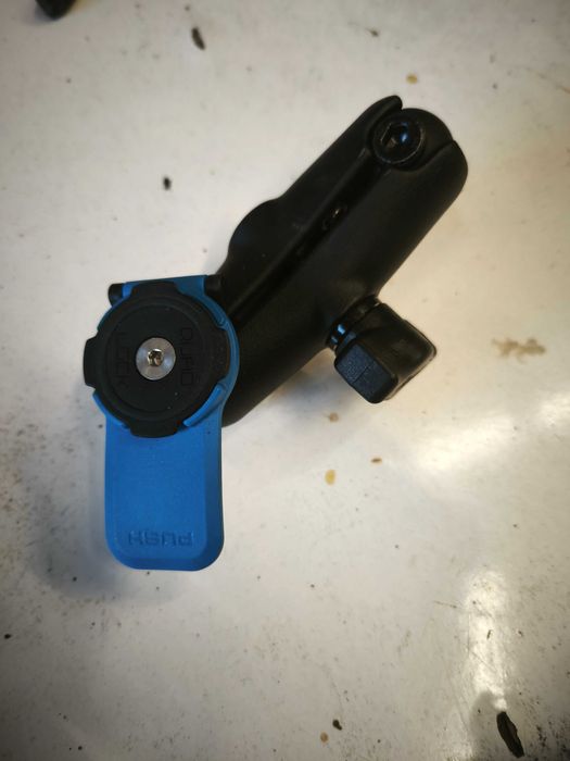 Quad lock com Ram Mount