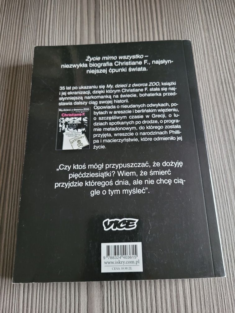4677. "Christiane F. Życie mimo wszystko" Christiane V.Felscherinow