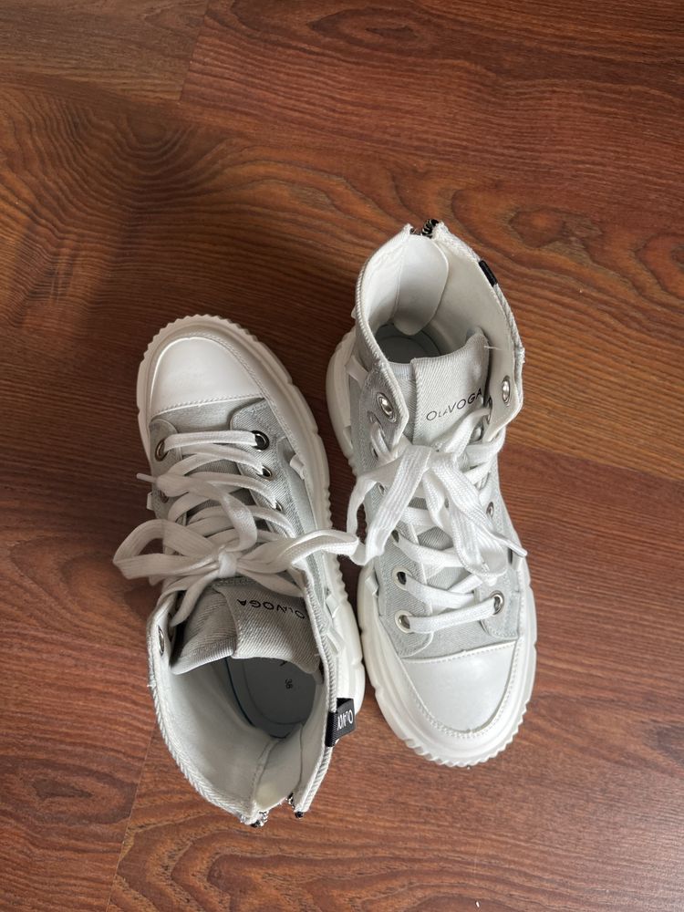 Buty OLA VOGA-  Jasny jesan