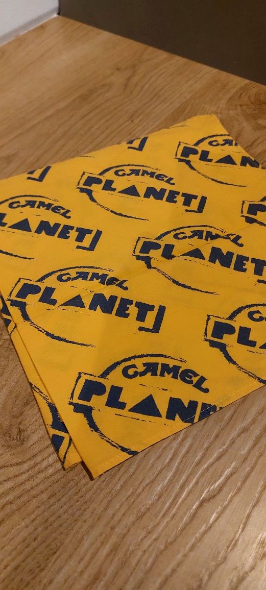 Bandamka Camel Planet
