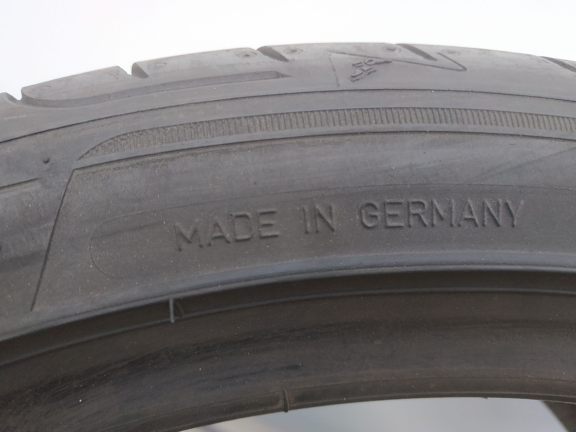 Шины резина лето 255/35 R18 good year eagle f1 asymmetric 3