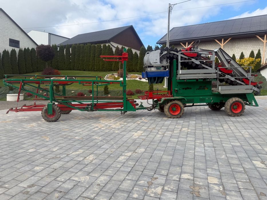 Platforma sadownicza, kombajn do zbioru jabłek