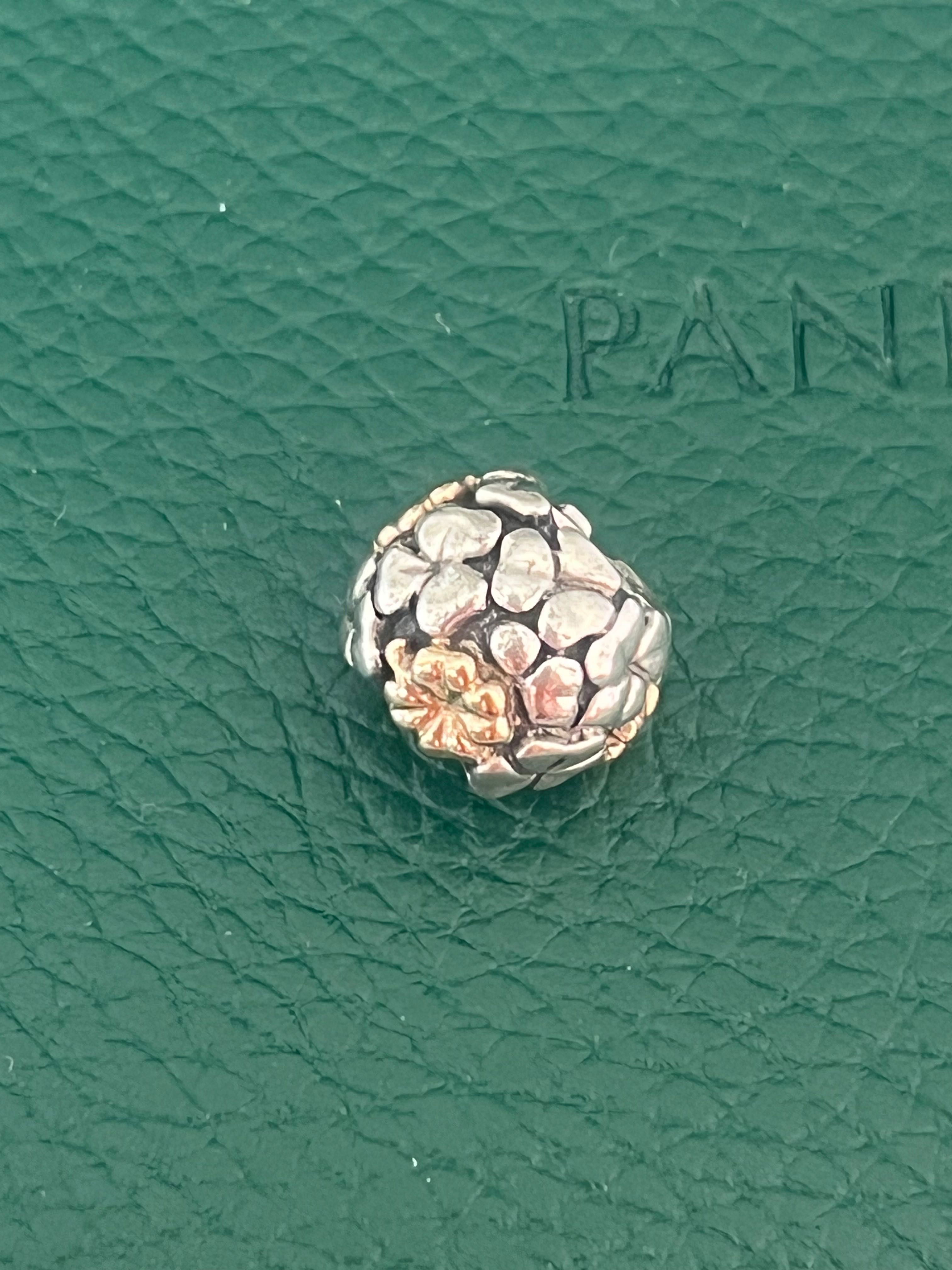 Charms Pandora TT koniczynka