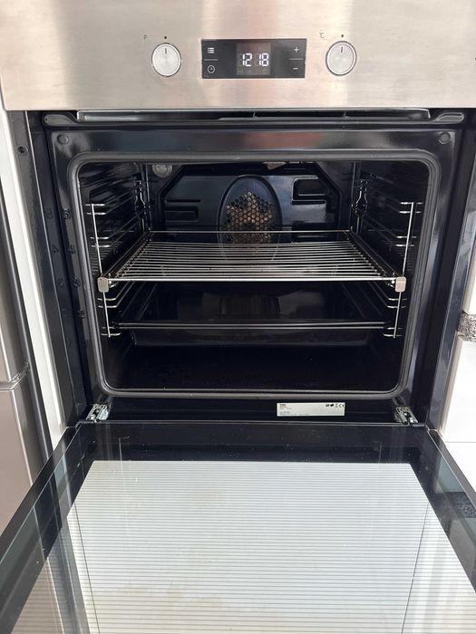 Forno BEKO BIE22302XD- Hidrolítico - Inox Classe Energética A