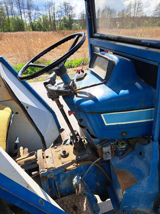 Ciągnik sadowniczy Ford 3055  5610