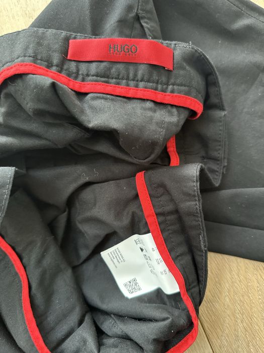 Spodnie chinosy HUGO Hugo Boss rozm 48 (32)