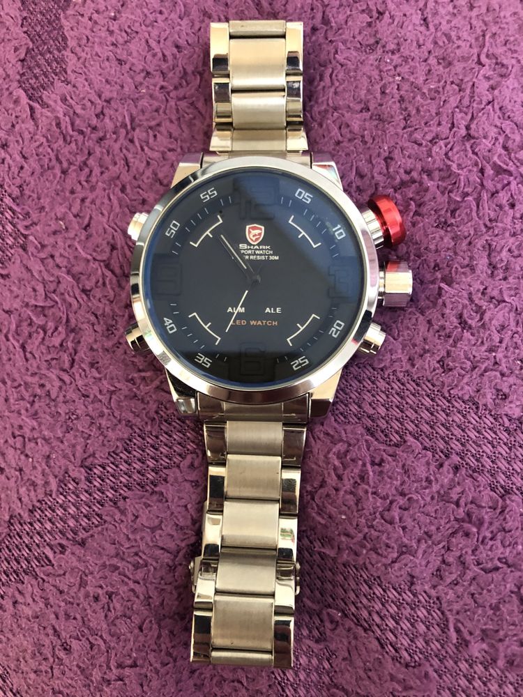 Спортивний годинник Shark sport watch