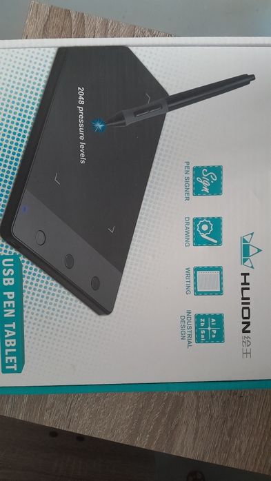 Графічний планшет Huion