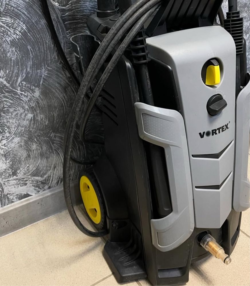 Мийка високого тиску Vortex 2200w