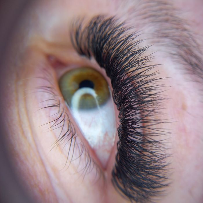 Наращивание и ламинирование ресниц