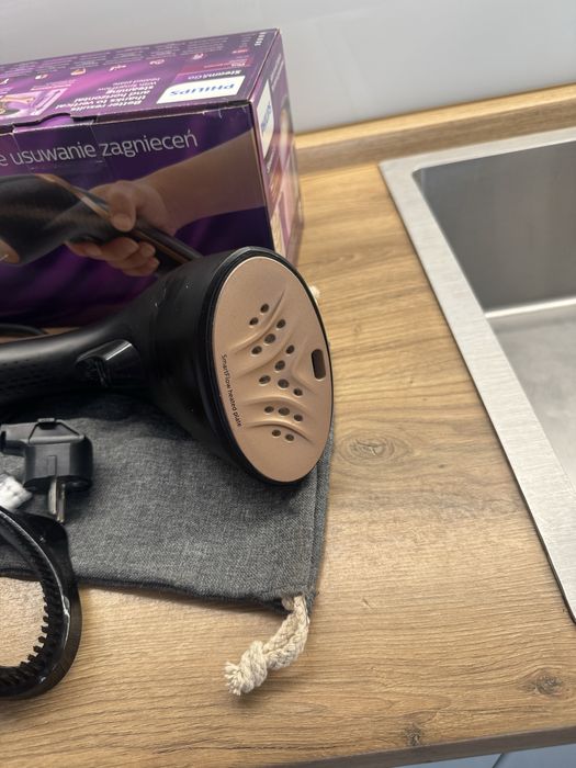 Продам отпариватель Philips