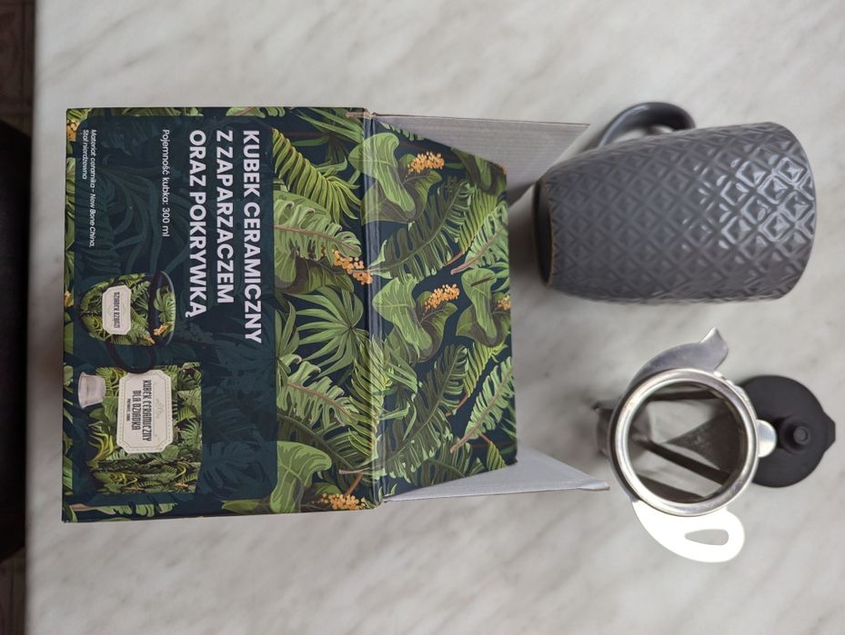 Kubek nowy "Dla dziadka" z zaparzaczem i dla babci w tulipany -kpl.