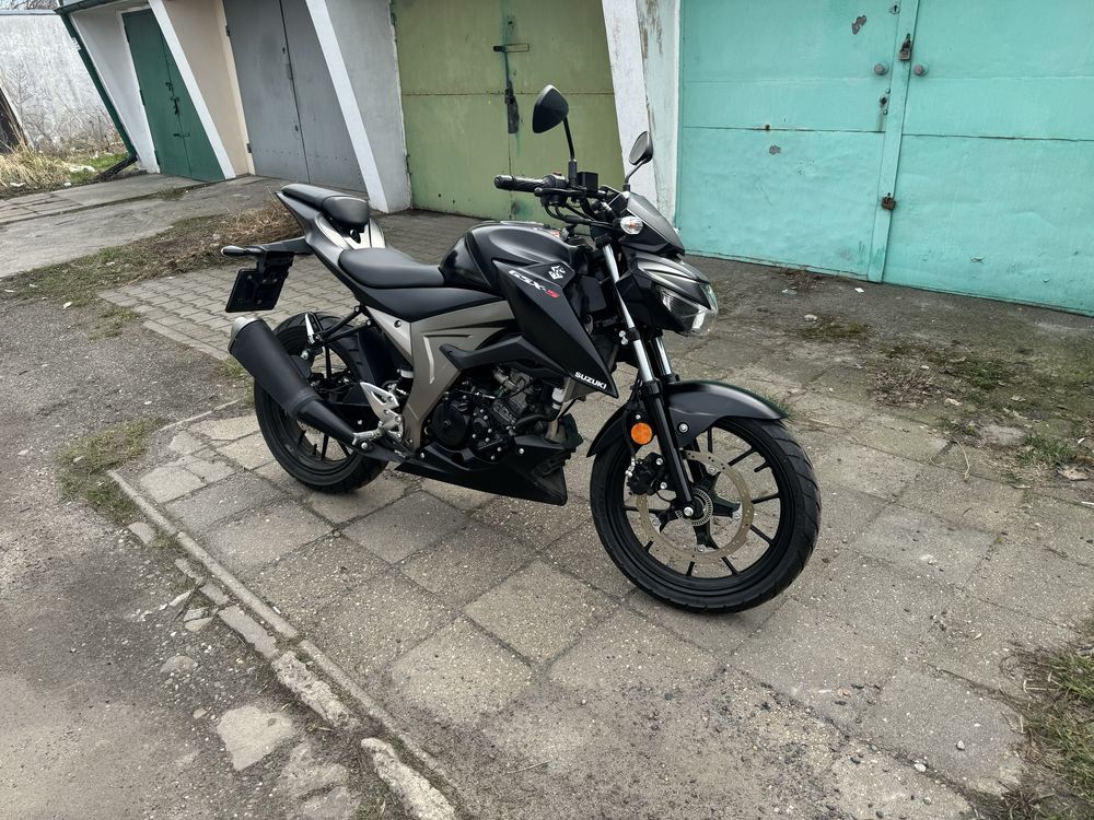 Suzuki GSX GSX-S 125