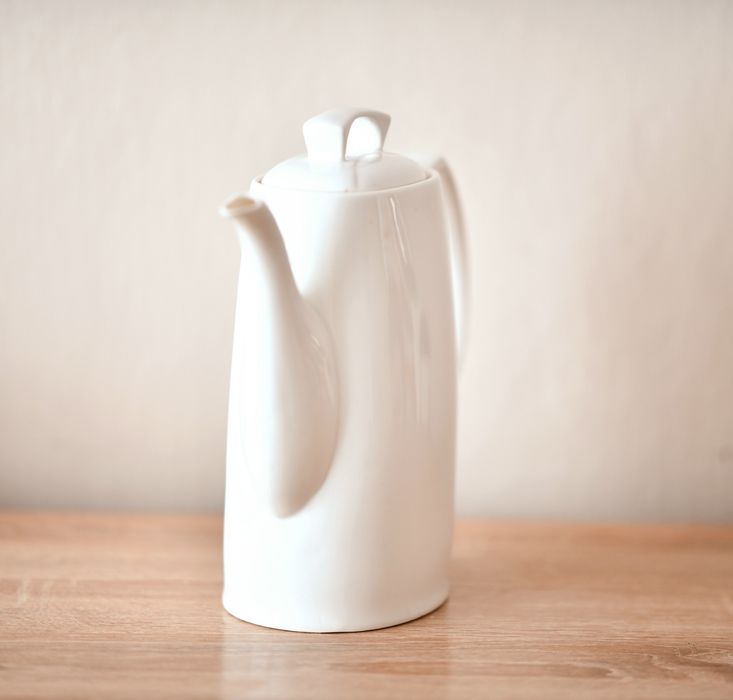 Elegancki dzbanek czajnik ceramiczny