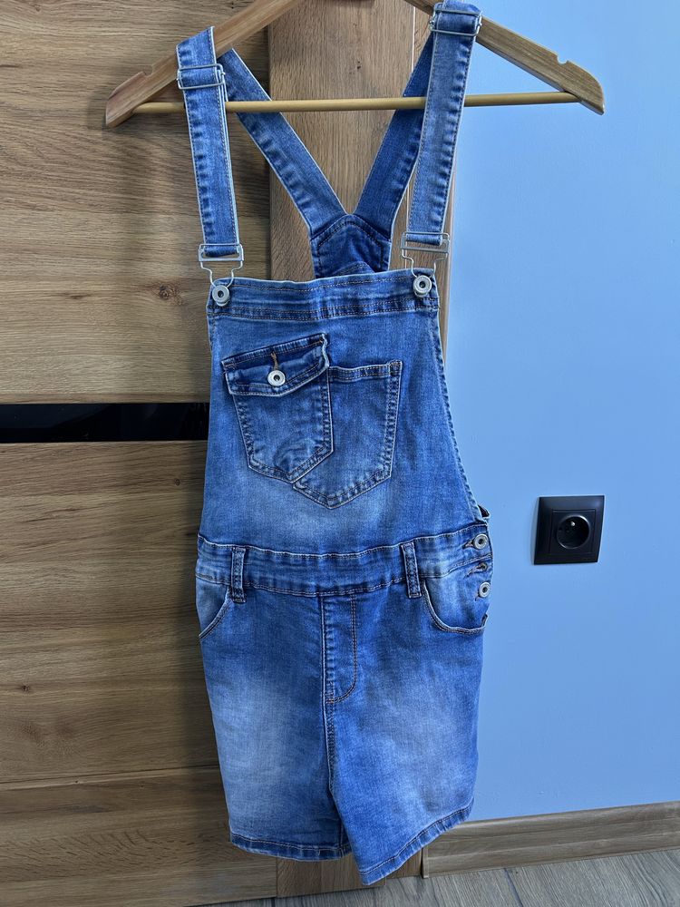 Spodenki na szelkach ogrodniczki jeansowe r m