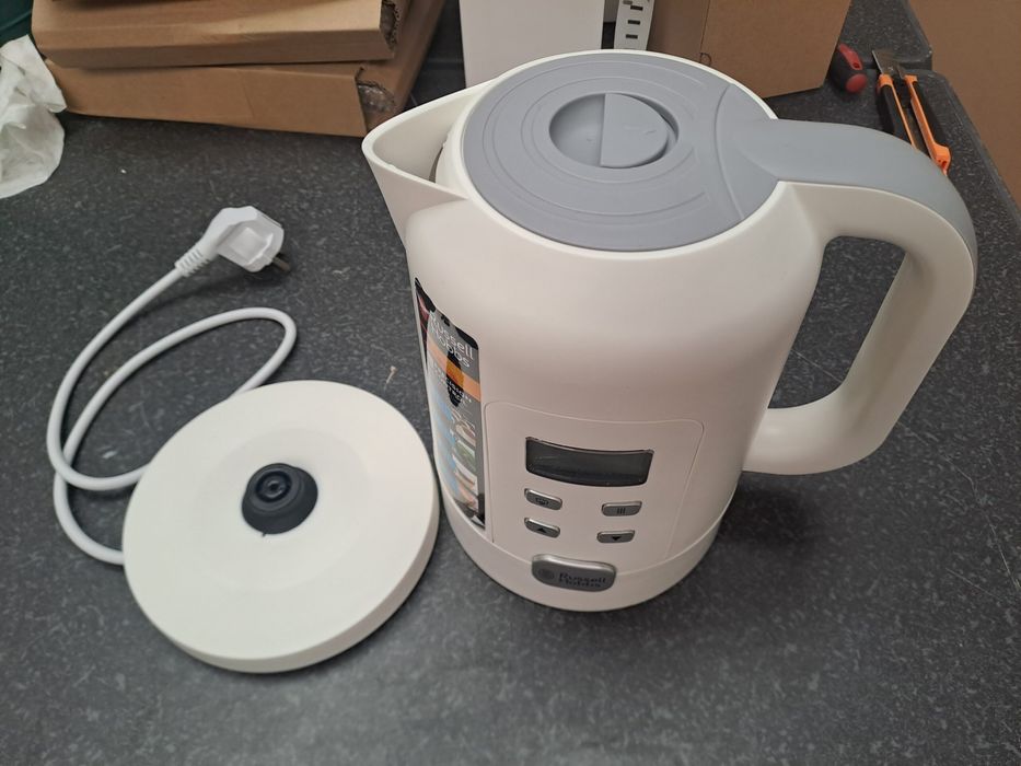 Czajnik elektryczny Russell Hobbs z regulacją temp 25-100°C 1,7L 2200W