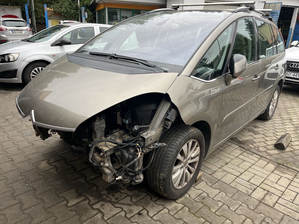 Citroen C4 Picasso uszkodzony!