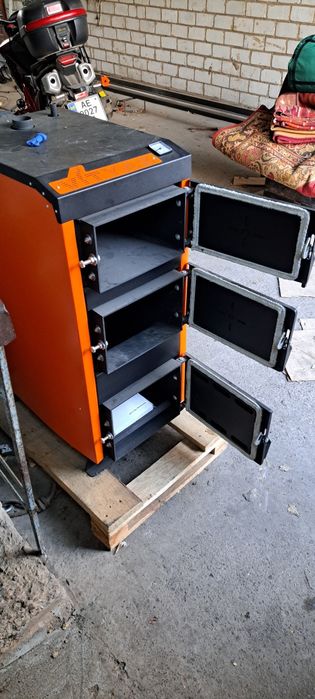 Твердопаливний Твердотоплевный Дроняний котел дровяной котёл