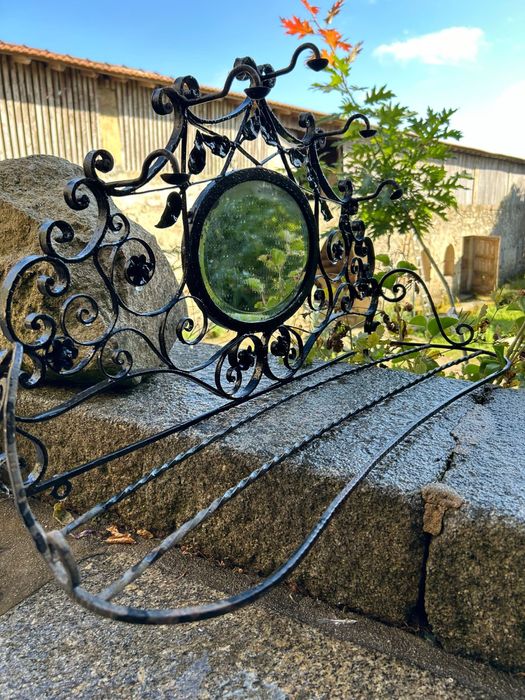 Cabide, chapeleiro, bengaleiro com espelho antigo