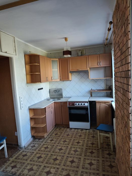 Продам 2х комнатную квартиру на Лахтинскаой , Хортицкий район