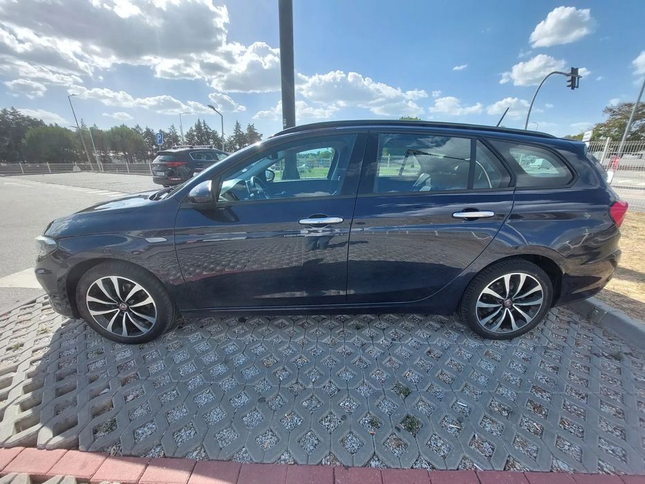 Fiat Tipo Station Wagon 1.3 M-Jet Lounge
