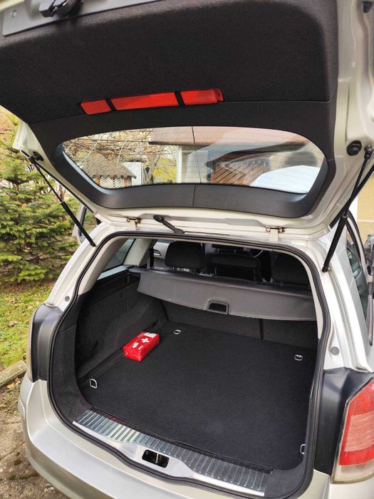 Автомобіль Opel Astra H, 2005р., 1.8 бензин.