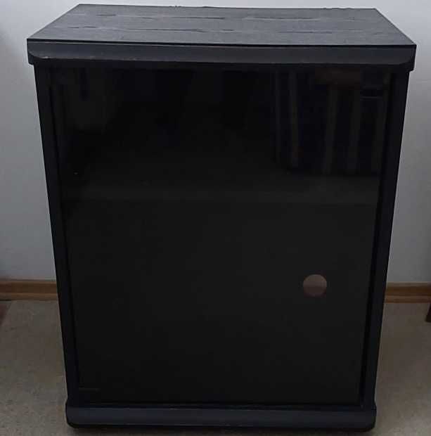 oddam szafkę pod telewizor