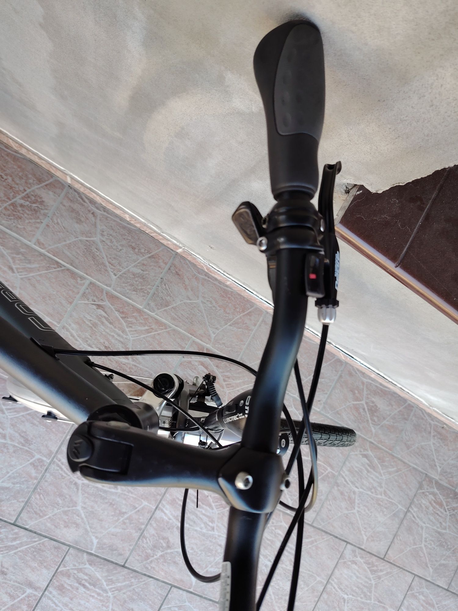 Rower miejski  Cobra 7005 T4/T6