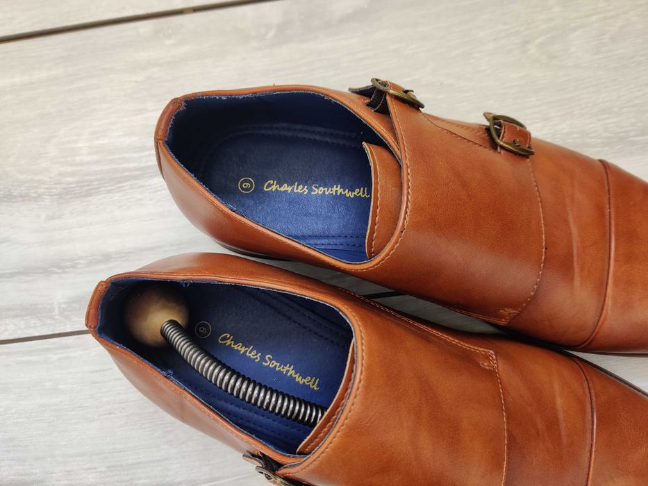 Зручні чоловічі шкіряні туфлі на стопу 28 см charles southwell
