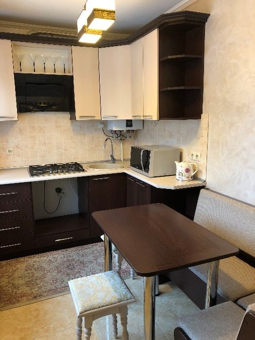 квартира подобово на Пр.Свободи Білочка Ужгород центр