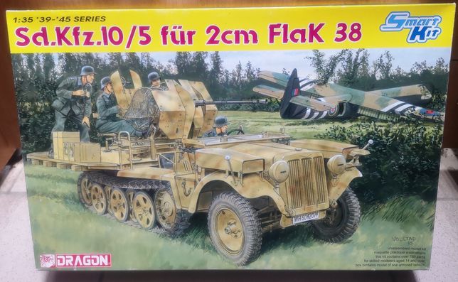 Модель Sd.Kfz.10/5 fur 2cm FlaK 38. Dragon 6676