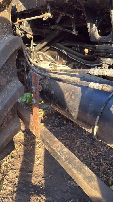 Продам трактор МТЗ 892 з куном strong 1800