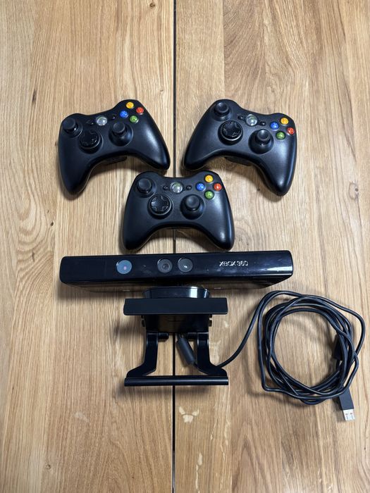 XBOX 360 250GB 3 pady, KINECT +10 gier na płytach +GRATISY NA DYSKU