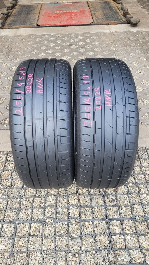 Para opony letnie Hankook 255/45 19R 6,5mm 2022rok